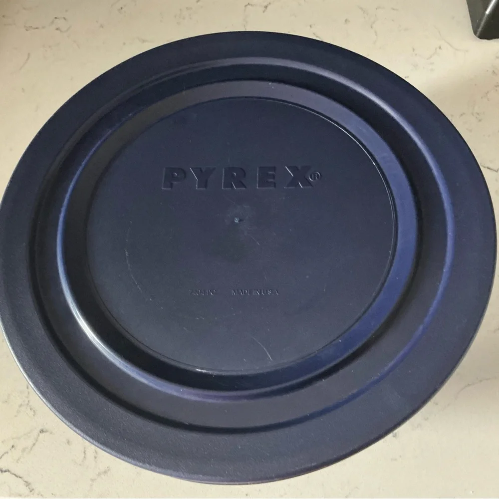 Pyrex 4.5 L ribbed clear glass mixing bowl with navy blue lid #7403-S - Picture 3 of 6